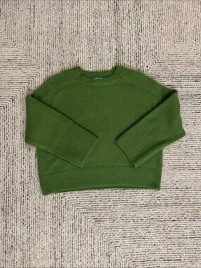 Green Crewneck Women's Sweater